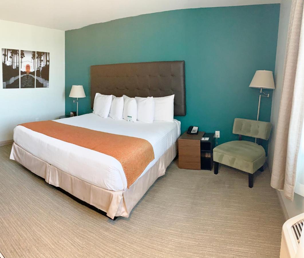 Redac Gateway Hotel Torrance Pokoj fotografie